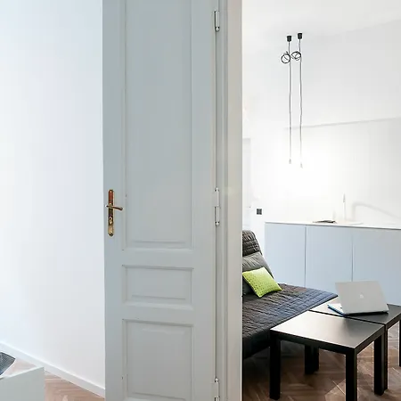 Boom Apartment *
